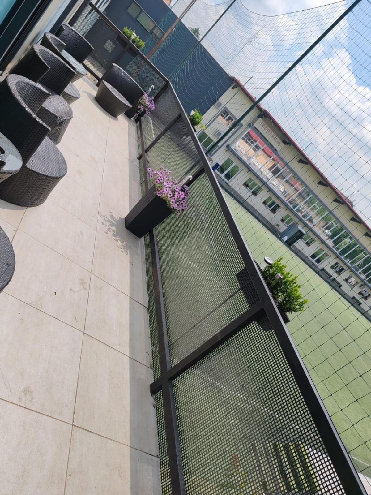 Friends Residence Apartments Timisoara Bagian luar foto