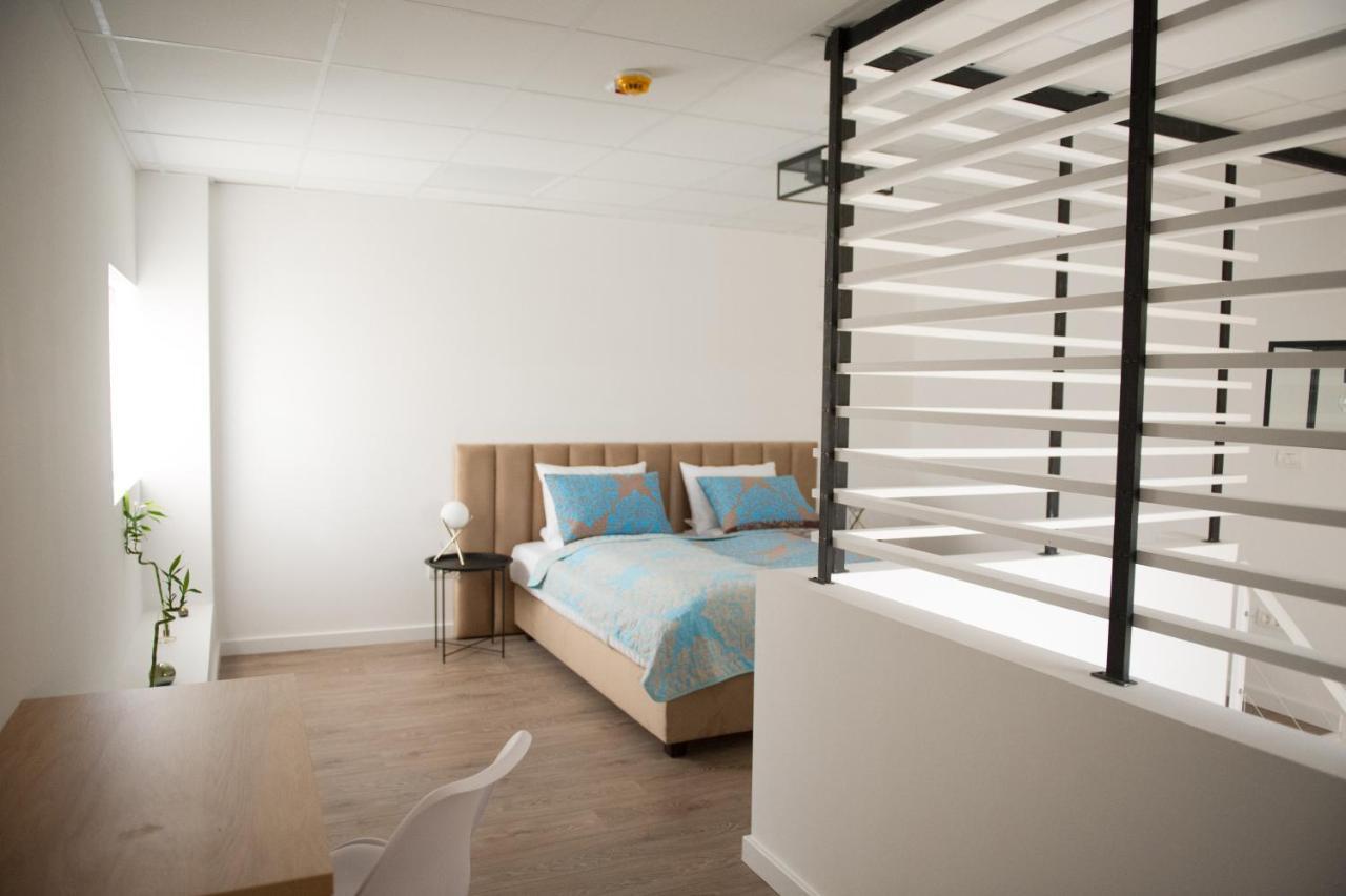 Friends Residence Apartments Timisoara Bagian luar foto
